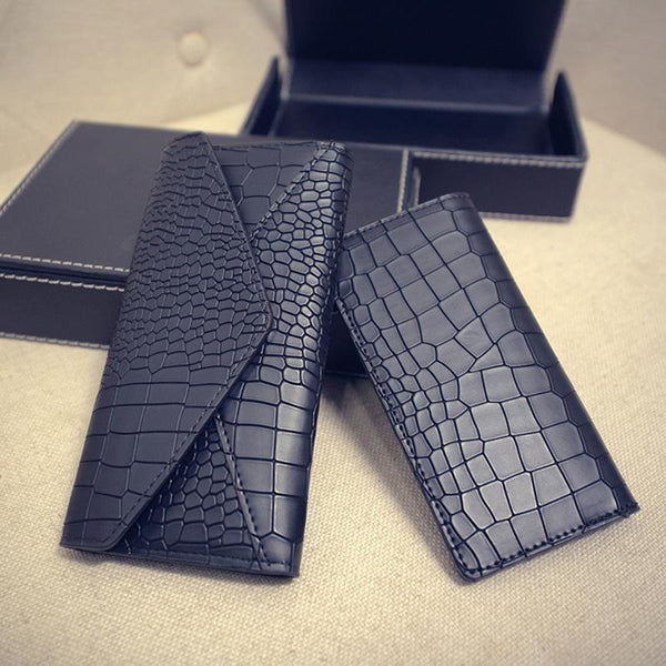 Designer's Genuine Leather Envelope Wallet